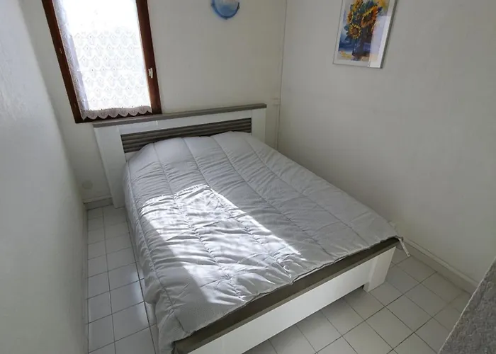 Amoureva B34, T3, Vue Mer, Piscine, Parking, Clim * Агд